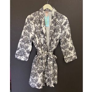 NWT BEDHEAD PAJAMAS PAISLEY SATEEN SHORT ROBE S/M